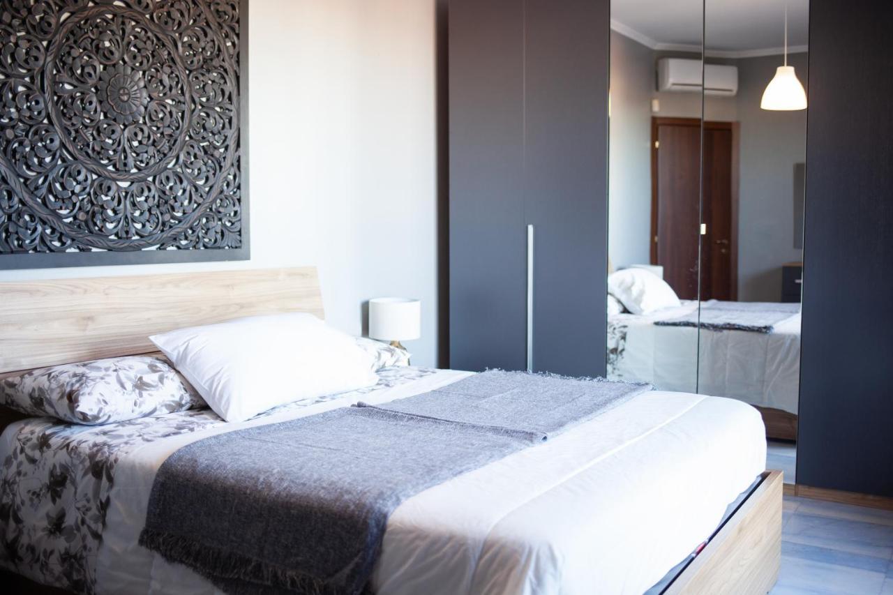 Stelvio Rooftop - Penthouse Skyline With Terrace And Jacuzzi Милано Екстериор снимка